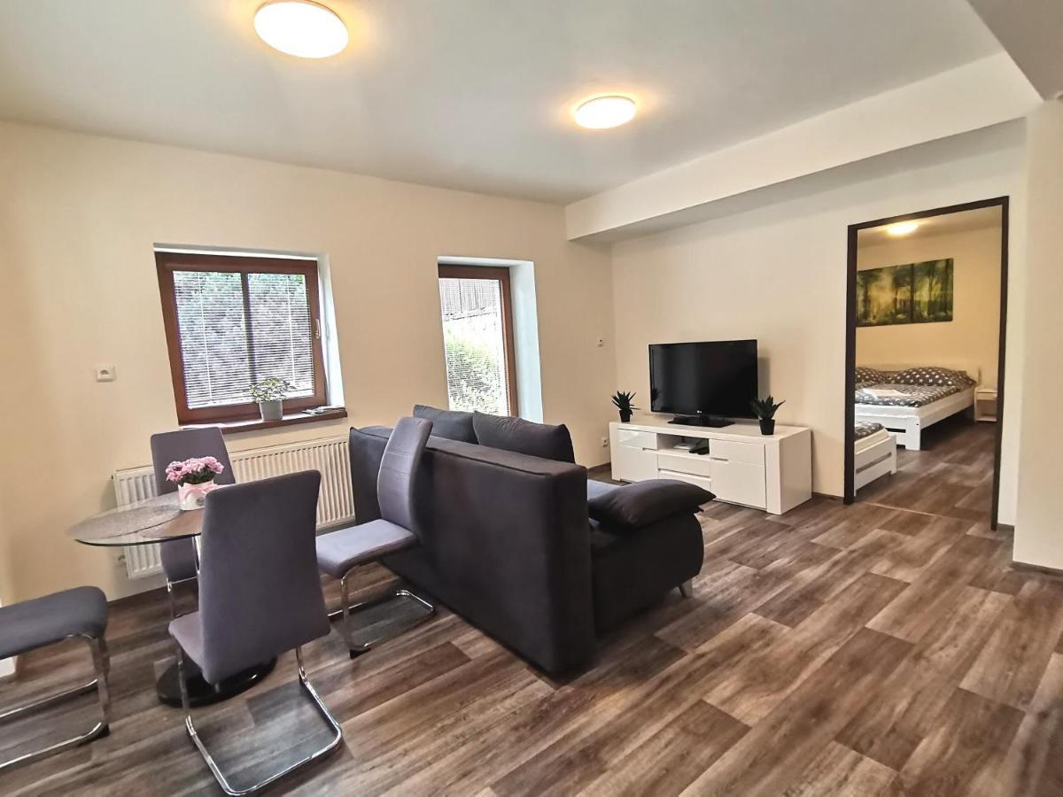 Apartmany Paseky - 捷克贾布朗尼城 外观 照片